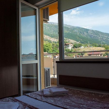 Central Apartment Mountain View Karlovo Dış mekan fotoğraf