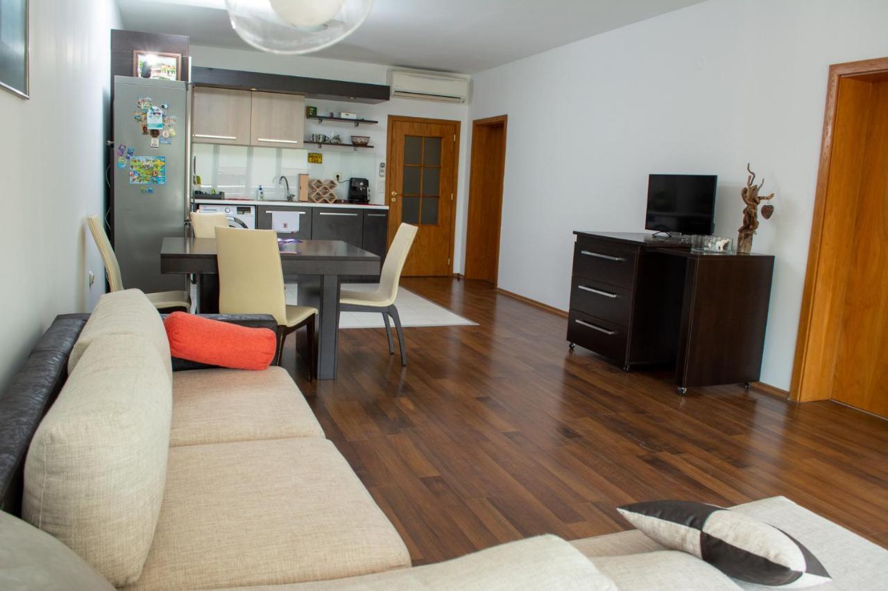 Central Apartment Mountain View Karlovo Dış mekan fotoğraf